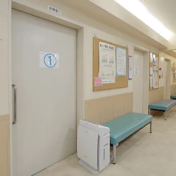 さくらクリニックのピコスポットを受ける前の廊下