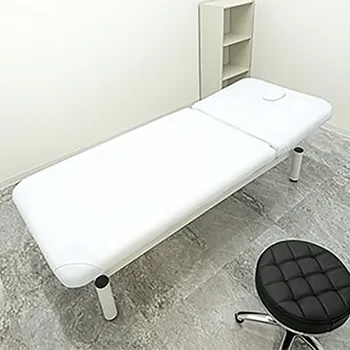 TCB東京中央美容外科 千葉2院のピコスポットを受ける施術室