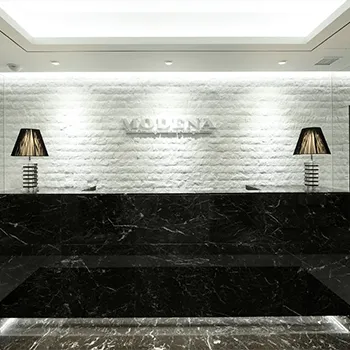 モデナクリニックの脂肪冷却を受ける前の受付