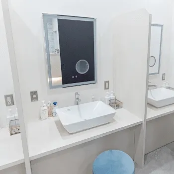 デイリースキンクリニック 福岡院のジャルプロスーパーハイドロを受けた後のパウダールーム