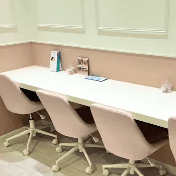 ルラ美容クリニック 福岡2院のジャルプロスーパーハイドロを受ける前の待合室