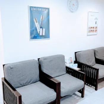 クリニーク福岡天神のフォトフェイシャルを受ける前の待合室