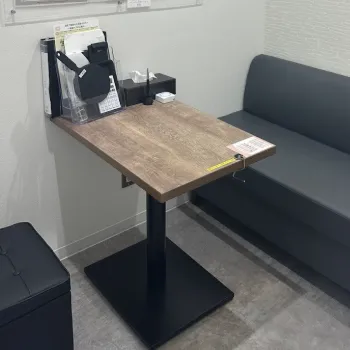 湘南美容クリニック 福岡3院のフォトフェイシャルを受ける前のカウンセリングルーム