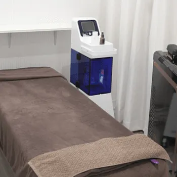 グラシアクリニックのピコスポットを受ける施術室