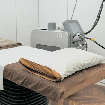 共立美容外科 福岡院のピコスポットを受ける施術室