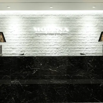 モデナクリニックのピコスポットを受ける前の受付