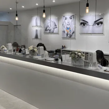 TCB東京中央美容外科 福岡3院のピコスポットを受ける前の受付