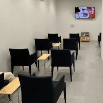 TCB東京中央美容外科 福岡3院のピコスポットを受ける前の待合室