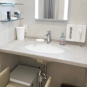 はなふさ皮膚科 福岡院のサブシジョンを受けた後のパウダールーム