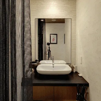 福岡TAクリニックのサブシジョンを受けた後のパウダールーム