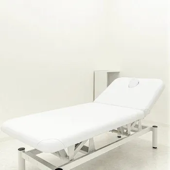 TCB東京中央美容外科 福山院の医療脱毛を受ける施術室