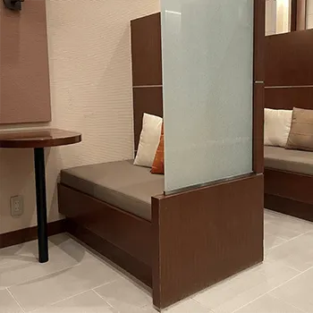 聖心美容クリニック 福岡院のプルリアルデンシファイを受ける前の待合室