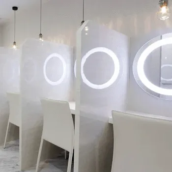 B-LINE CLINIC 池袋院のピコトーニングを受けた後のパウダールーム