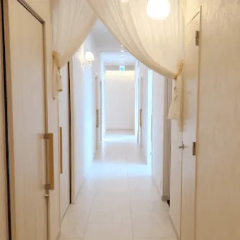 eスキンクリニック金沢の白玉点滴・注射を受ける前の廊下