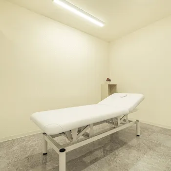 TCB東京中央美容外科 金沢院の白玉点滴・注射を受ける施術室