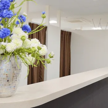 金沢中央クリニックのケミカルピーリングを受ける前の受付