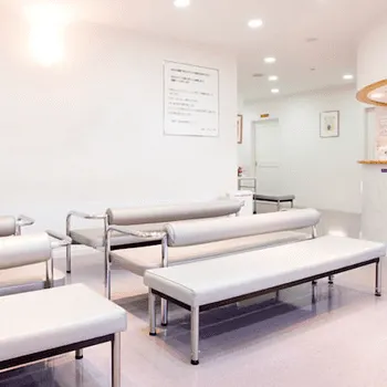 ひがしやまクリニックのケミカルピーリングを受ける前の受付