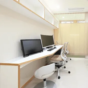 クリニックそらのサブシジョンを受ける前の診察室