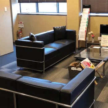 タケダスキンクリニックのサブシジョンを受ける前の待合室