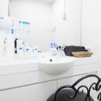 横浜中央クリニックのピコスポットを受けた後のパウダールーム