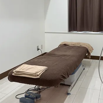 品川スキンクリニック 神戸院のエリシスセンスを受ける施術室