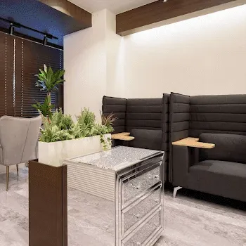 いけざわ神戸元町クリニックのリズネを受ける前の待合室