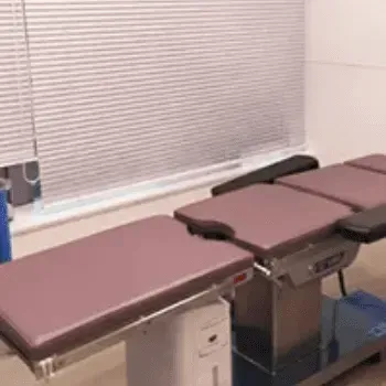 神成美容外科のミラドライを受ける施術室