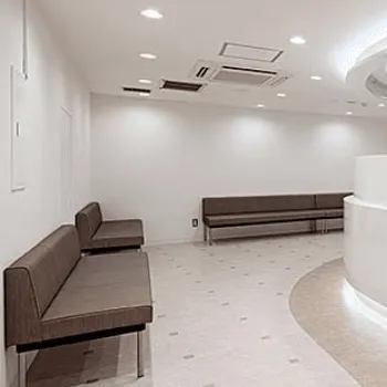 あおばクリニック 神戸三宮院のフォトフェイシャルを受ける前の待合室