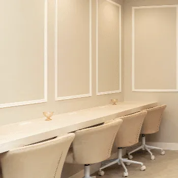 ルラ美容クリニック 神戸院のプルリアルデンシファイを受ける前の待合室