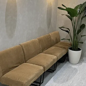 オルタ天神クリニック 神戸三宮院のプロファイロを受ける前の待合室