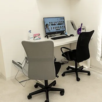 ルラ美容クリニック 神戸院のプロファイロを受ける前のカウンセリングルーム