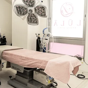 ルラ美容クリニック 神戸院の白玉点滴・注射を受ける施術室