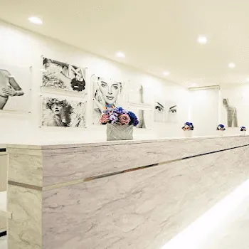 TCB東京中央美容外科 神戸院のサブシジョンを受ける前の受付