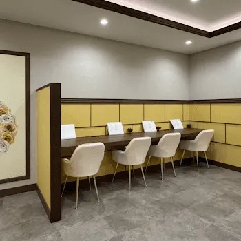 ルラ(LULA)美容クリニック 京都院のケミカルピーリングを受ける前の待合室