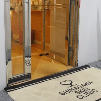 品川スキンクリニック 京都院の入口の様子