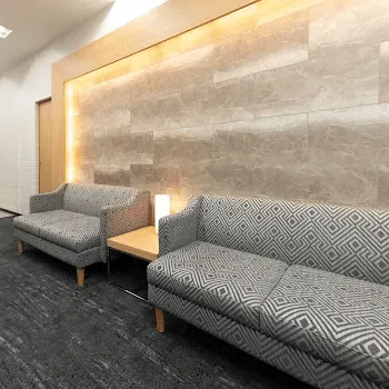 大美会クリニック 京都烏丸院のジャルプロスーパーハイドロを受ける前の待合室