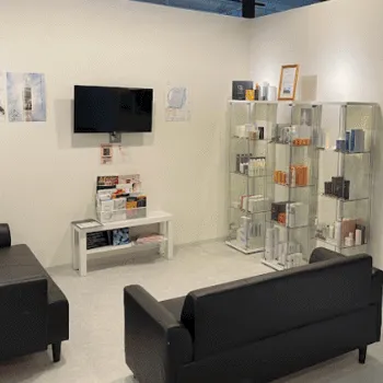 銀座美容クリニック 京都院のジャルプロスーパーハイドロを受ける前の待合室