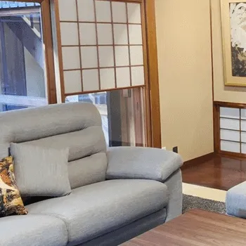 若冲庵美容クリニックのピコトーニングを受ける前の待合室