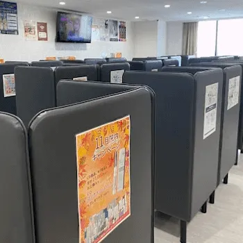 湘南美容クリニック 京都2院のピコトーニングを受ける前の待合室