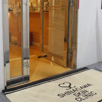 品川スキンクリニック 京都院の入口の様子