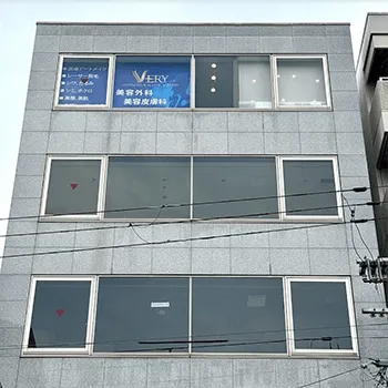 ヴェリィ美容形成皮フ科クリニックのプルリアルデンシファイを受ける前の廊下