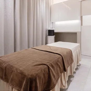 大西美容皮フ科クリニック 京都2院のプロファイロを受ける施術室