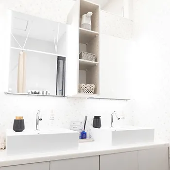 からすま片山形成外科のサブシジョンを受けた後のパウダールーム