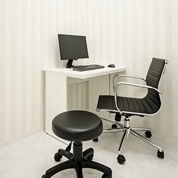 BSクリニック 名古屋栄院の脂肪冷却を受ける前のカウンセリングルーム