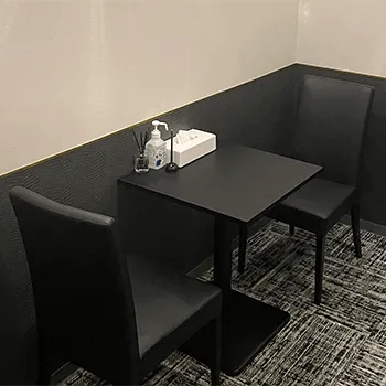 ディオクリニック 名古屋2院の脂肪冷却を受ける前のカウンセリングルーム