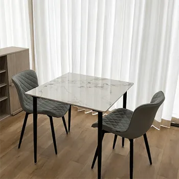 ファイヤークリニック 名古屋院の脂肪冷却を受ける前のカウンセリングルーム