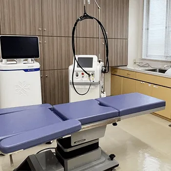 せんだ・クリニックの脂肪冷却を受ける施術室