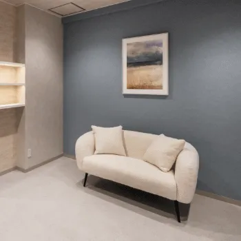 ラメールクリニックのリズネを受ける前の待合室