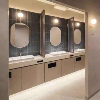 ラメールクリニックのリズネを受けた後のパウダールーム