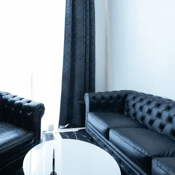 TAクリニック 名古屋付近1院のリズネを受ける前の待合室